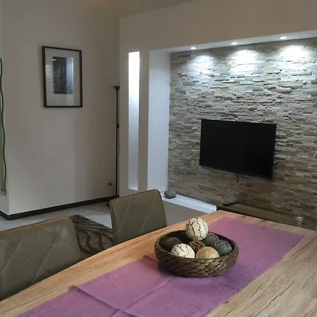 Cosy Corner Milan